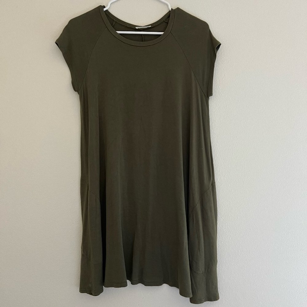 Green Flowy dress